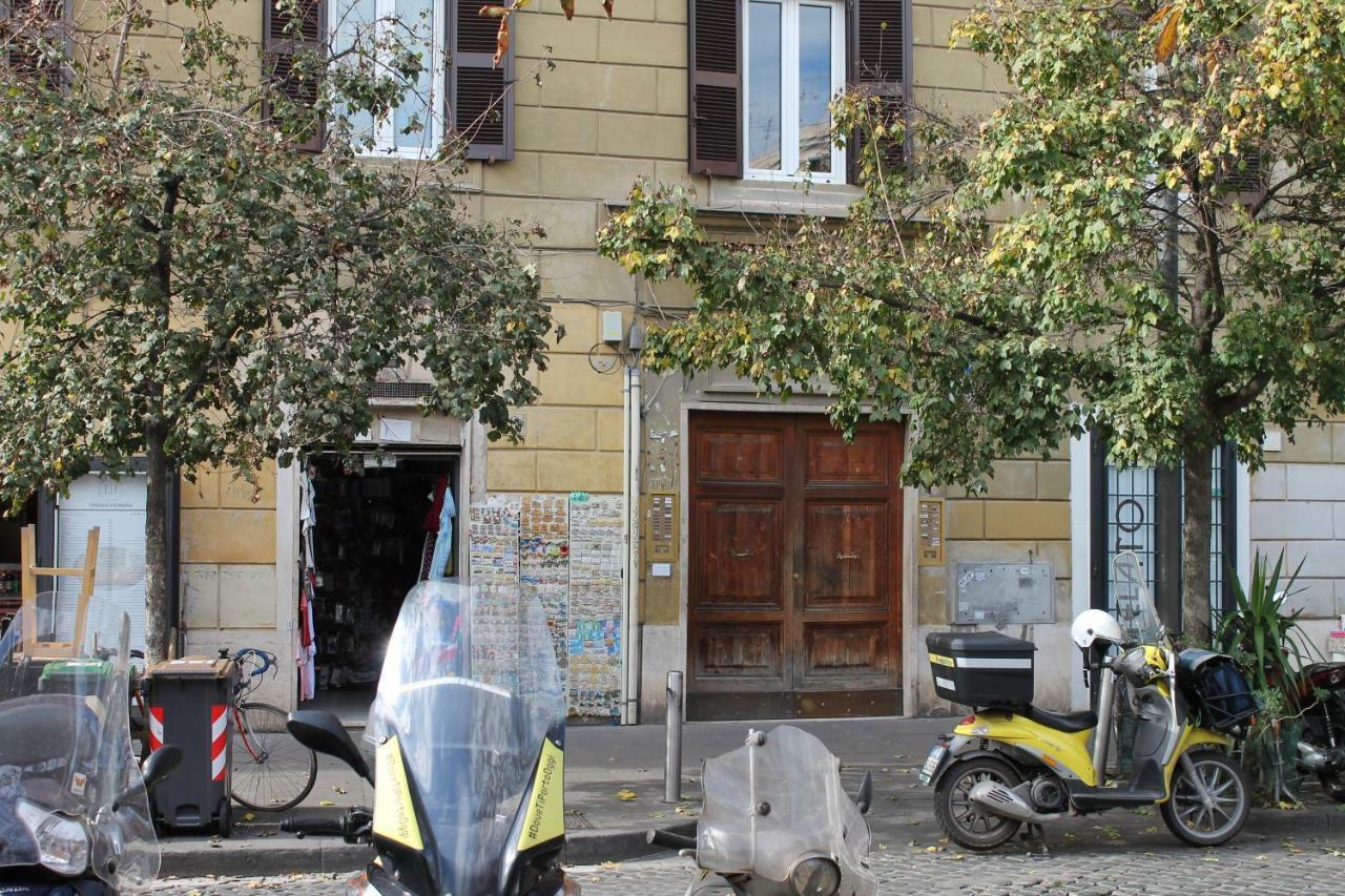Casa Rossi Trastevere Roma Exterior foto